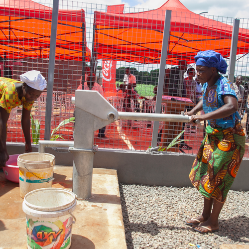 COCA-COLA AND REFRIANGO, IN PARTNERSHIP WITH AIPA, INAUGURATE WATER BOREHOLE IN CALUMBO MARKET TO STRENGTHEN WATER SECURITY IN COMMUNITIES IN ANGOLA