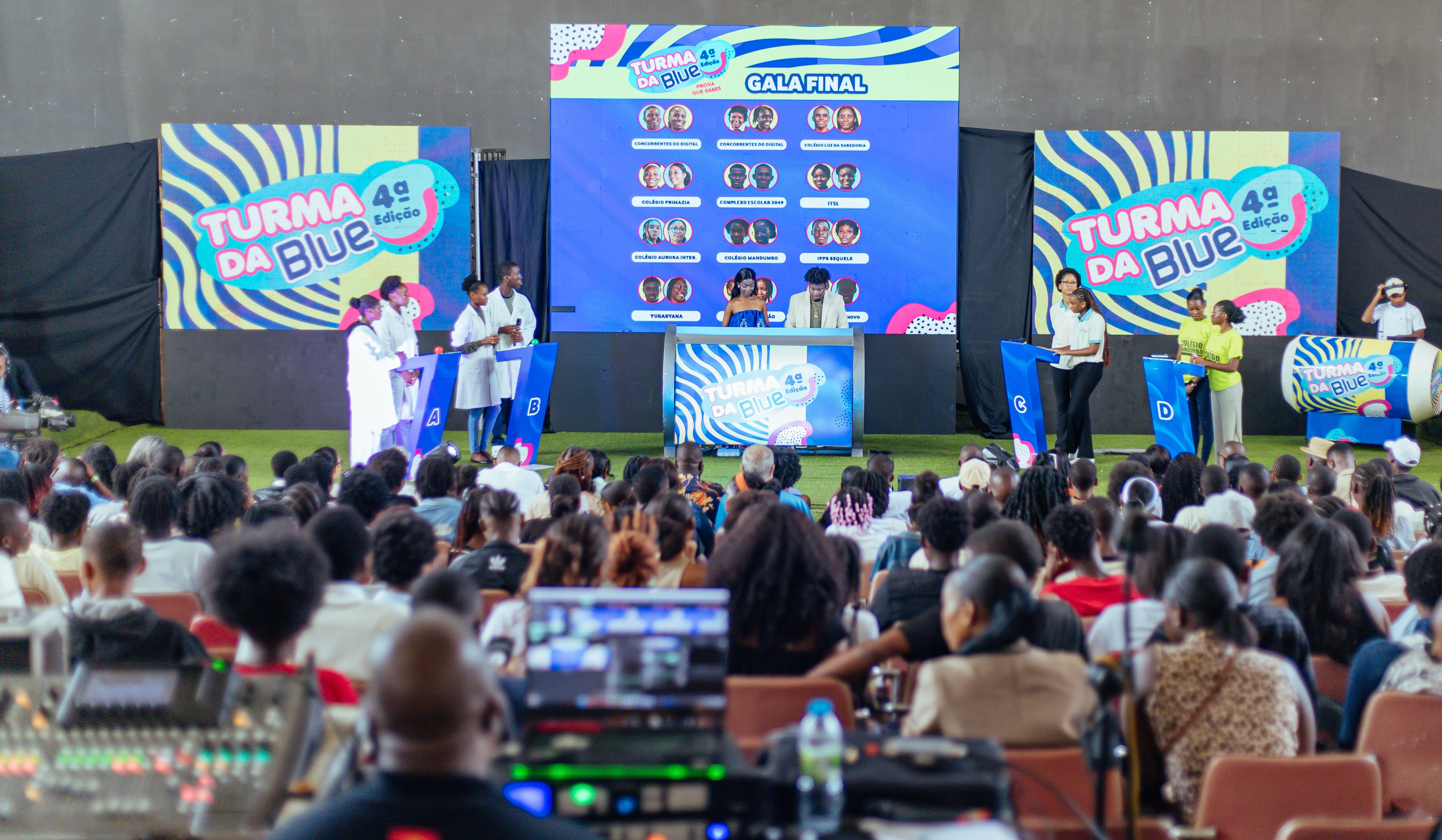 "Turma da Blue" Mobilizes Over Three Thousand Students in Portuguese Language Contest in Luanda